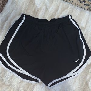 Black nike shorts